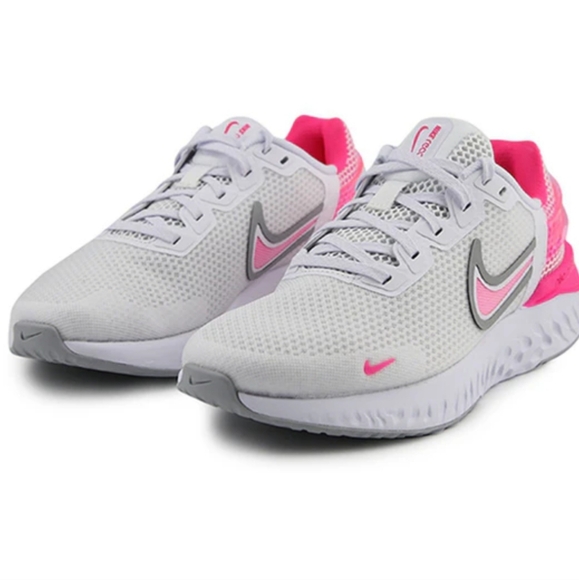 nike legend react 3 women's